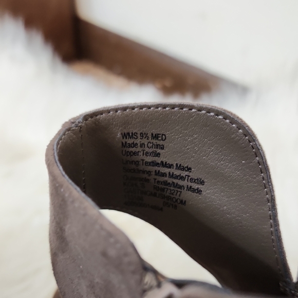 NEW Sonoma Faux Suede Casting Women's Mushroom Brown Ortholite Ankle Booties - Picture 7 of 12